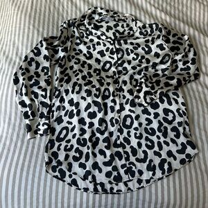 Zara silky cheetah button down XS